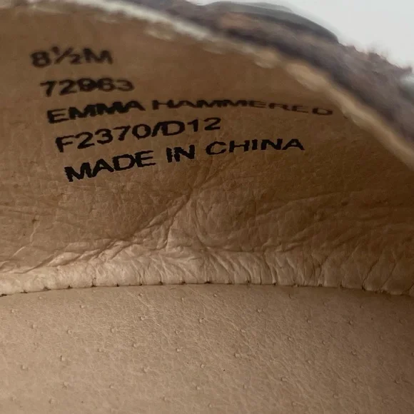 Frye Emma Hammered Stud Flats Sz 8.5 - Picture 11 of 13